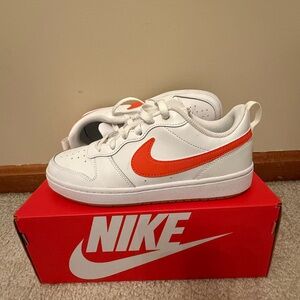 Nike Sneakers in White and Orange 6.5Y/8W